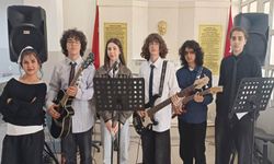 Kültür ve Sanat TOKİ Ayas Bey Anadolu Lisesi'nde Buluştu