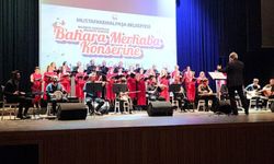 Bahar Şarkılarla Karşılandı
