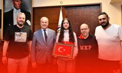 Milli Gururumuz Nilsu Özcan’dan Başkan Erdem’e Ziyaret