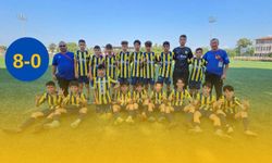 Lider,EFA'yı Farklı Geçti