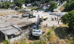 Tümbüldek’te Yeni Dönem Başlıyor: Atıl Termal Tesisin Yıkımına Başlandı
