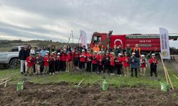 Minik Eller Geleceğe Nefes Oldu