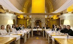 Taşpınar Okulu Öğretmenler Gününü Issız Han'da Kutladı