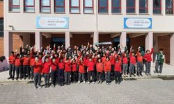 Marteniçkalar Şampiyonluk Dileğiyle Takıldı