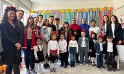 8 Nisan Dünya Romanlar Günü Kutlandı