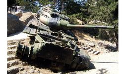 Kıbrıs Dağlarındaki Tank