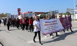 Mustafakemalpaşa’da Meme Kanseri Farkındalık Yürüyüşü Düzenlendi