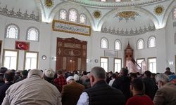 Şehitler Camii ibadete açıldı