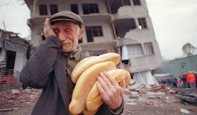 17 Ağustos Depremi Üzerinden, 24 Yıl Geçti