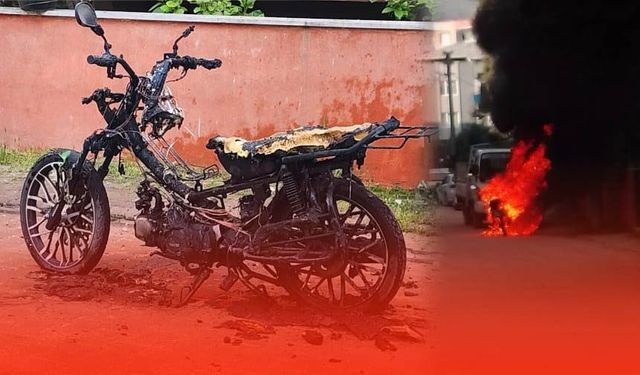 Seyir Halindeki Motosiklet Alev Aldı