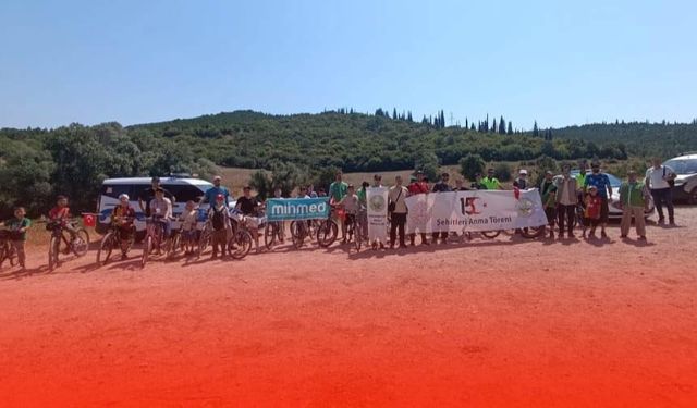 Pedallar 15 Temmuz İçin Çevrildi