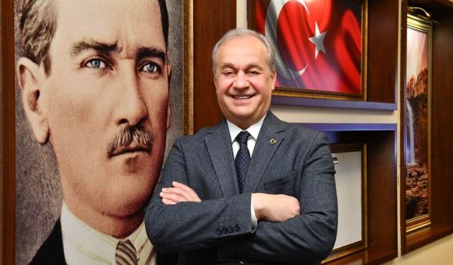 Başkan Erdem'den Öğretmenler Günü Mesajı