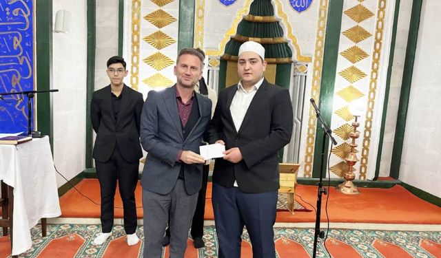 'Ezan'la Gelen Birincilik