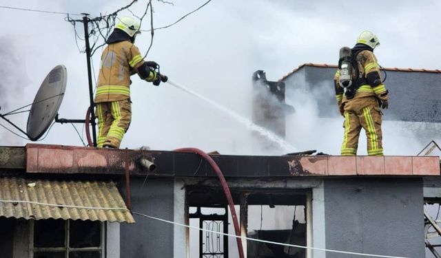 Yaşlı Adamın Evi Kül Oldu