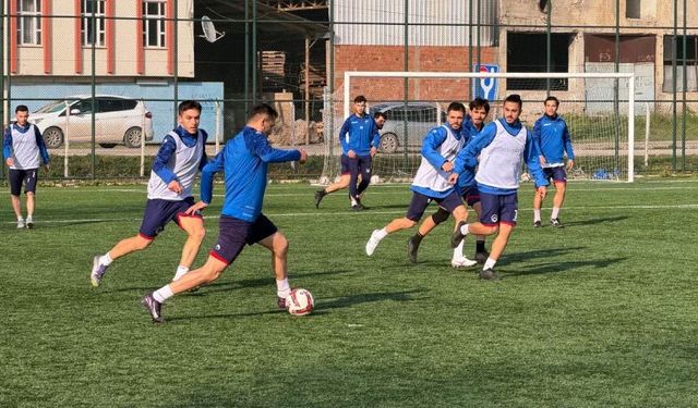 Paşa Play Off'a Kilitlendi