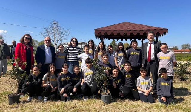 Fidanlar Toprakla Buluştu