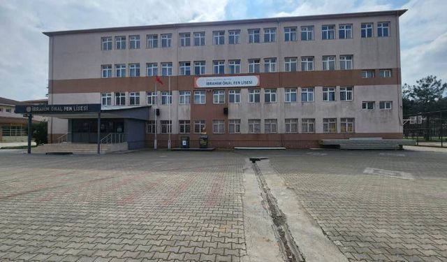 Mustafakemalpaşa’da LGS Heyecanı: 1140 Öğrenci Sınava Girecek