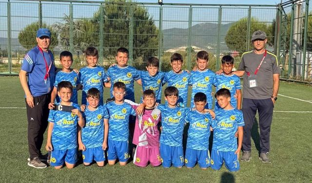 Akarspor'dan Geleceğe Umut Veren Performans