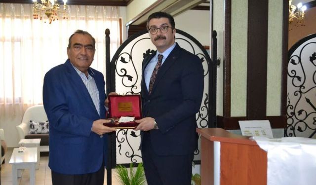 Adliye Camiasında Duygusal Uğurlama