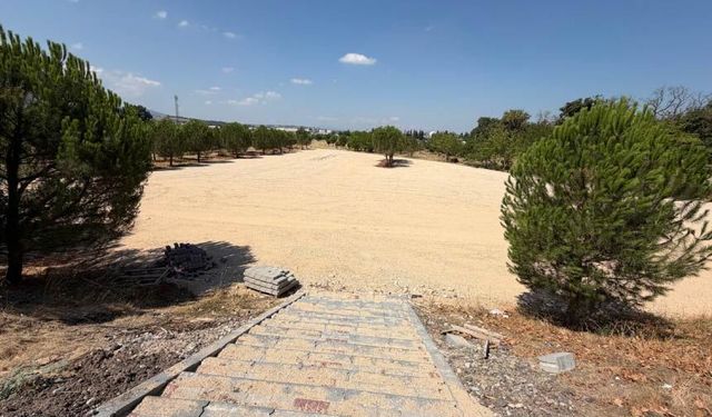 Hastane Otoparkı Parke Taşını Bekliyor