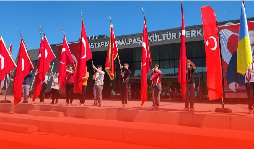 19 Mayıs Coşkuyla Kutlandı