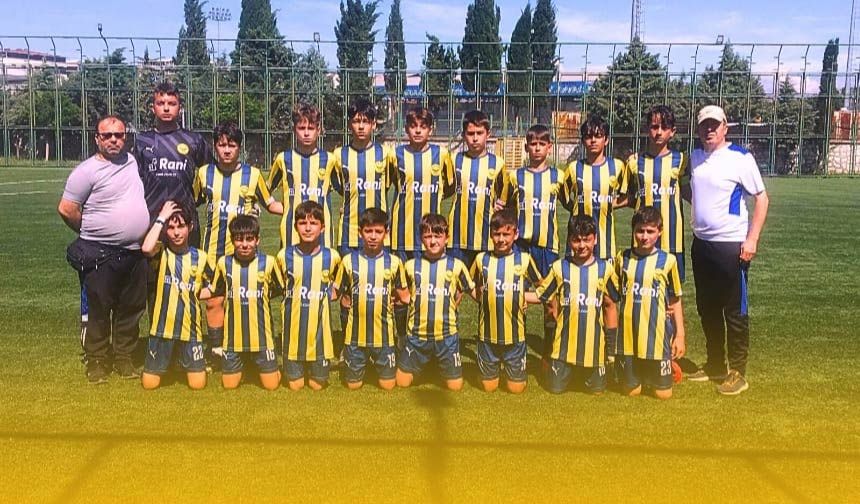 Akarspor Deplasmandan 3 Puanla Döndü