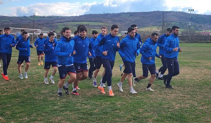 Lider Tüm Gücüyle