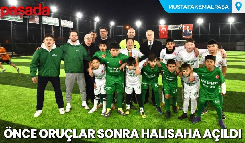Önce Oruçlar Sonra Halısaha Açıldı