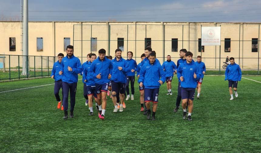 Lider Mudanya Deplasmanına Kilitlendi