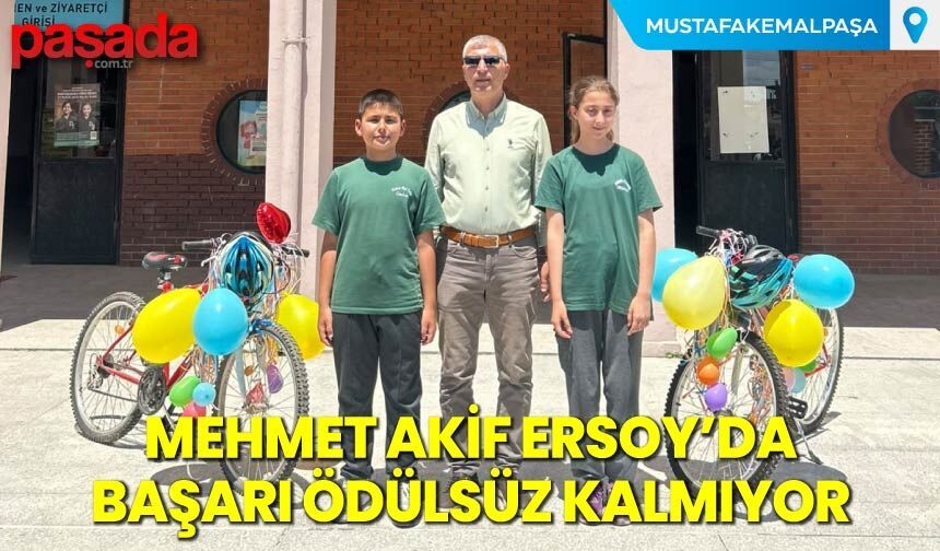 Mehmet Akif Ersoy'da Başarı Ödülsüz Kalmıyor