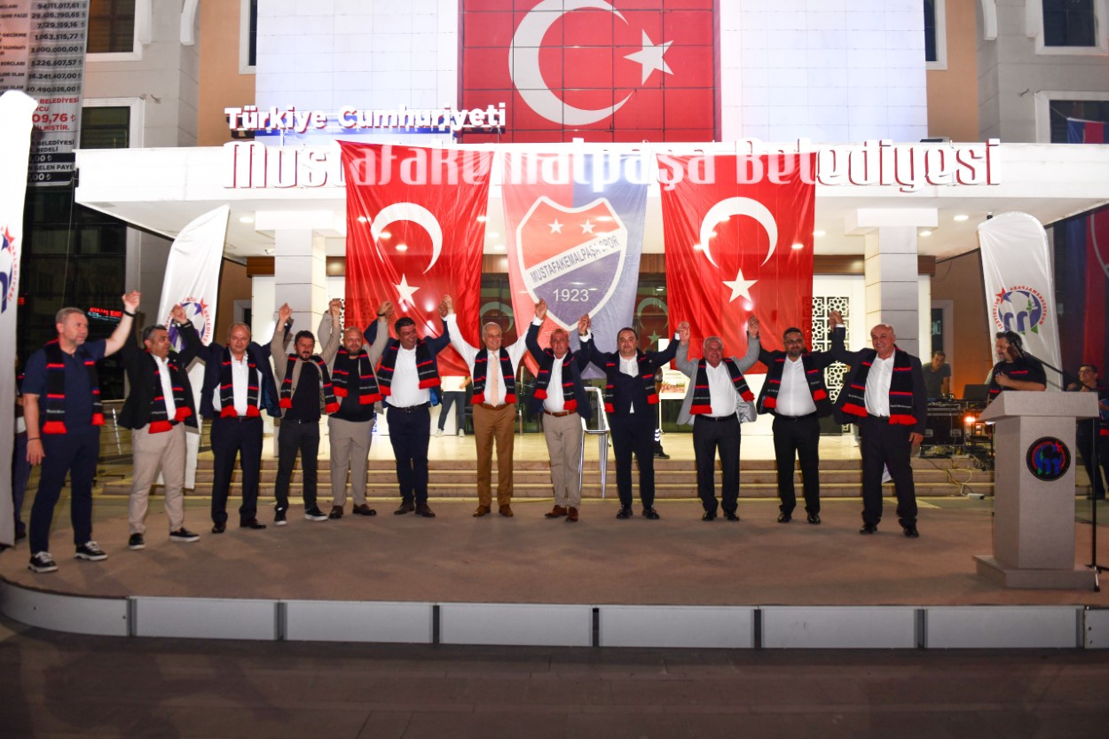 1923 Mustafakemalpaşa Spor’un Altin Çaği Başliyor (2)