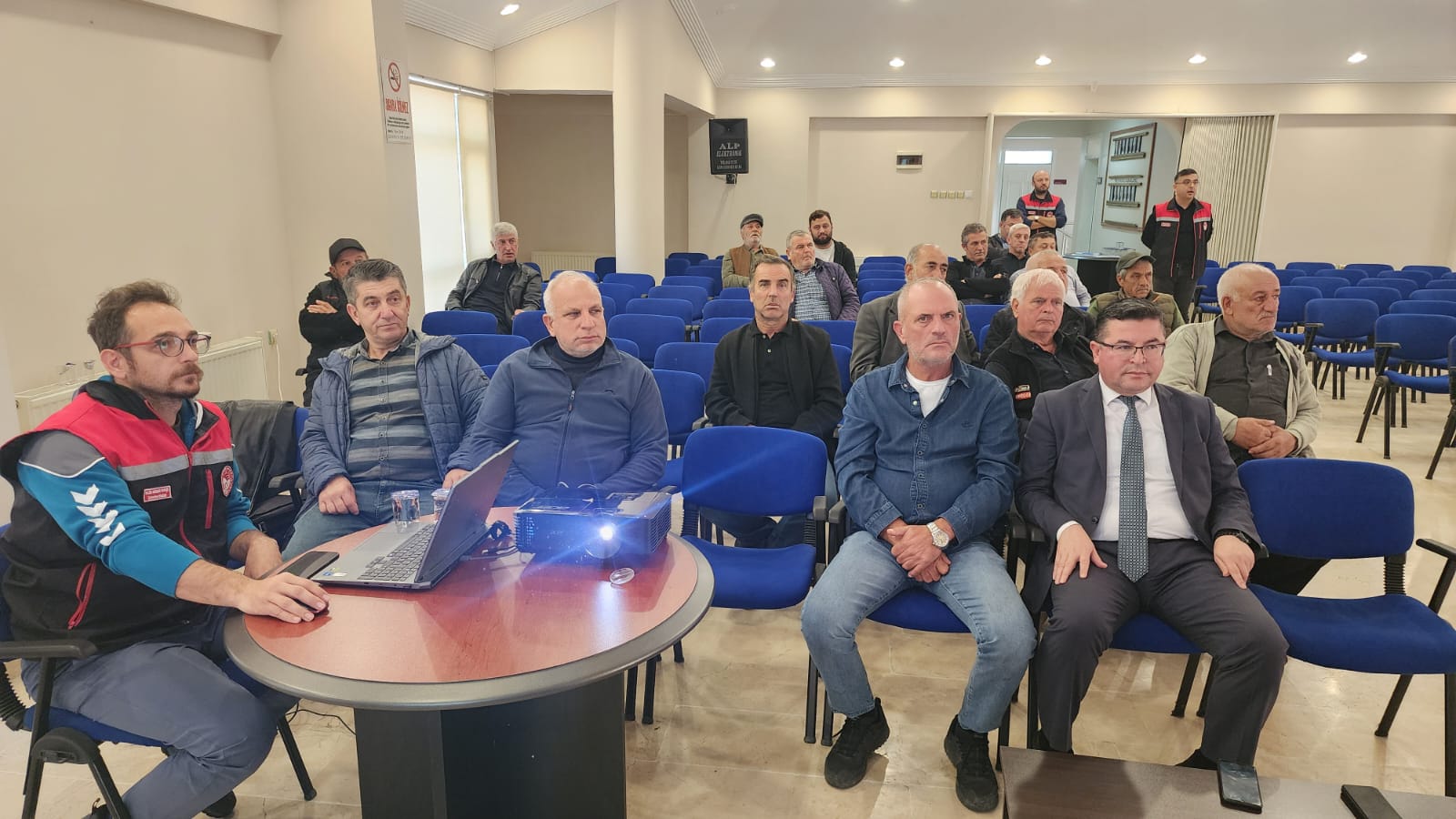 Whatsapp Image 2025 11 06 At 15.46.06 (1)