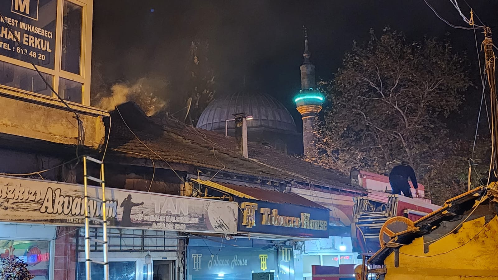 Whatsapp Image 2025 11 10 At 22.58.57 (1)