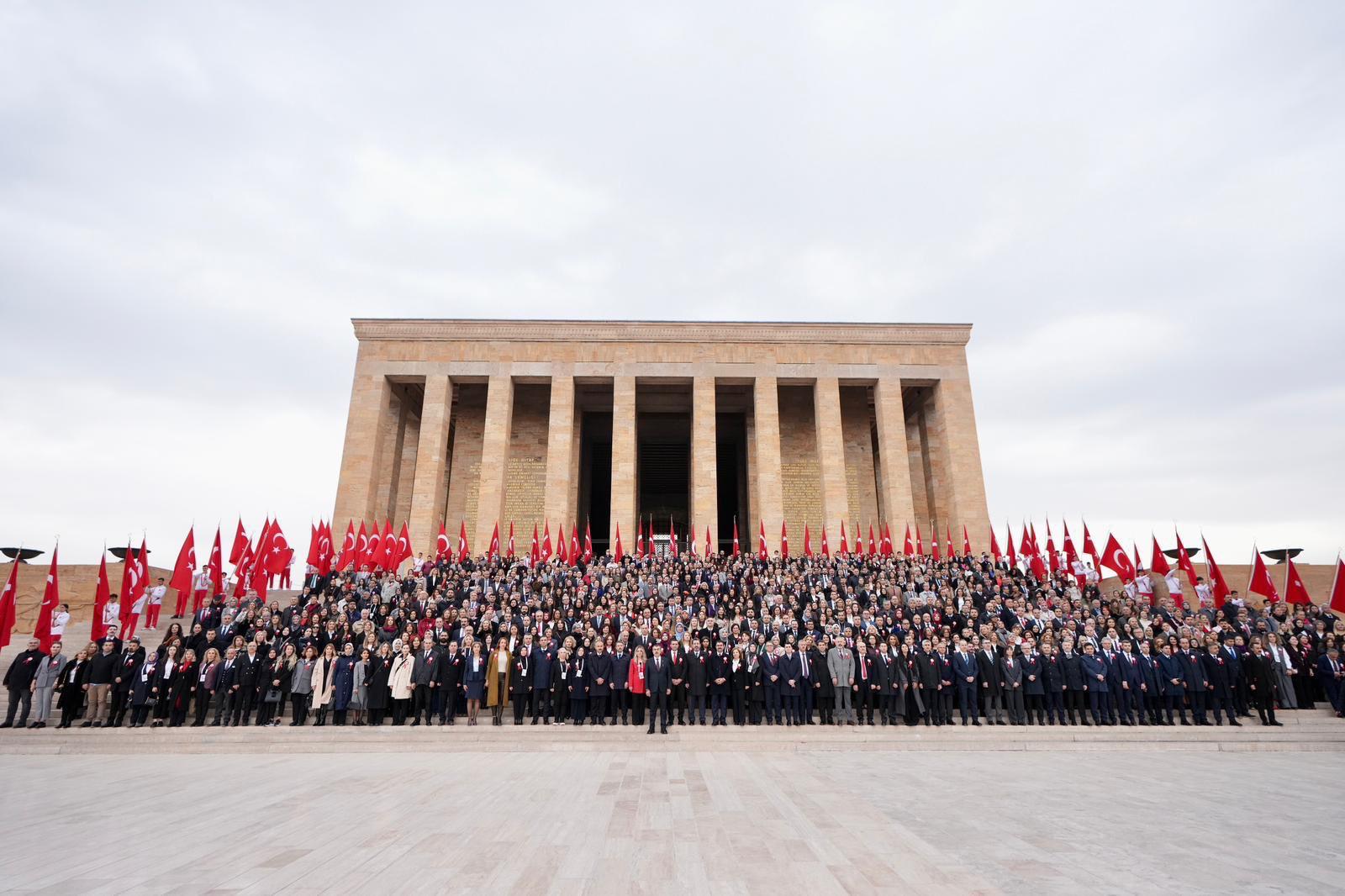 Whatsapp Image 2025 11 25 At 18.01.45