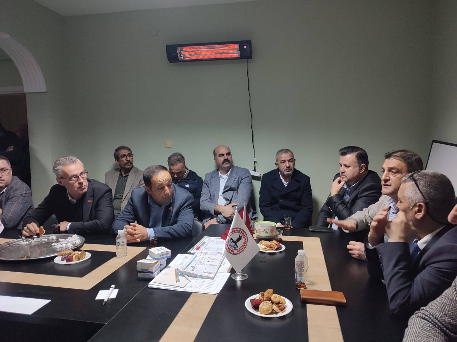 592903740 122175599078802347 1029648214559524279 N