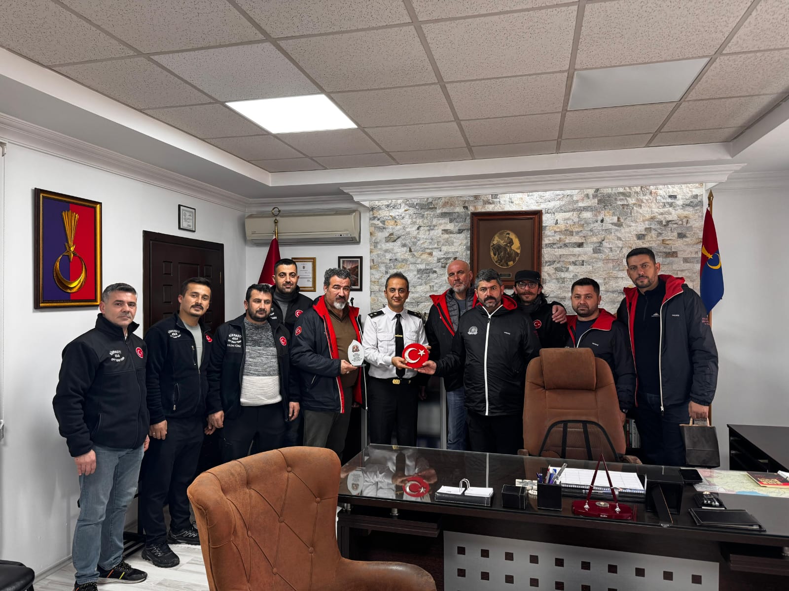 Whatsapp Image 2025 12 15 At 15.55.23 (1)