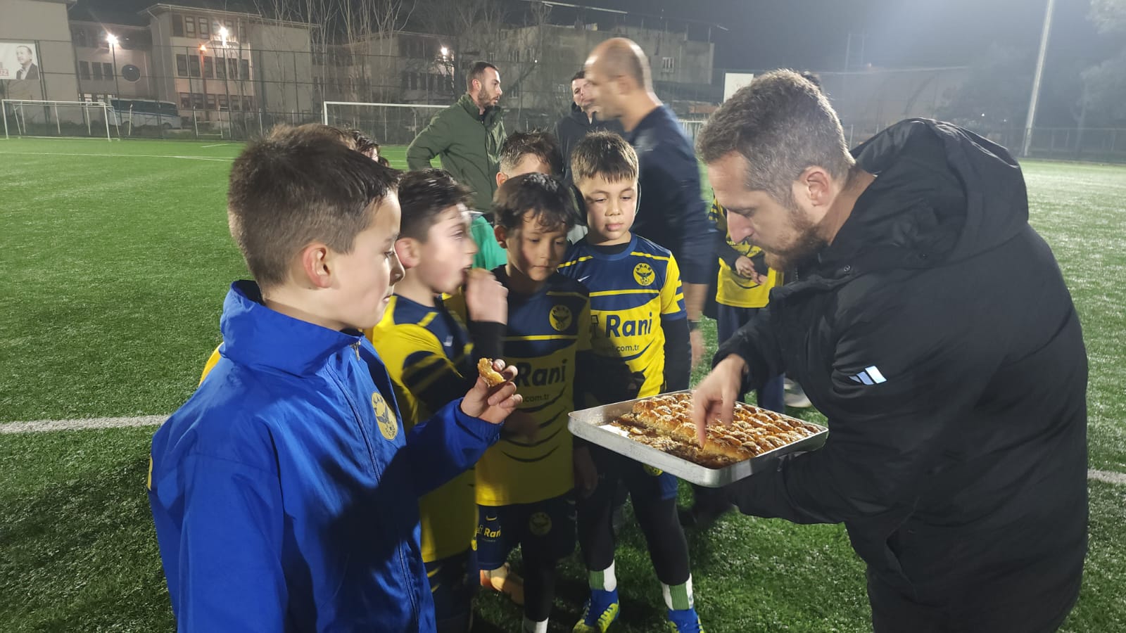 Whatsapp Image 2026 02 04 At 21.12.55 (1)