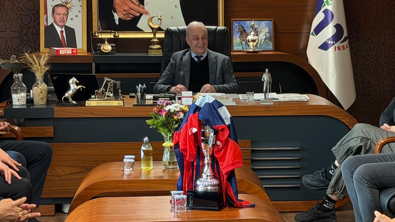 Whatsapp Image 2026 03 13 At 22.35.01 (2)