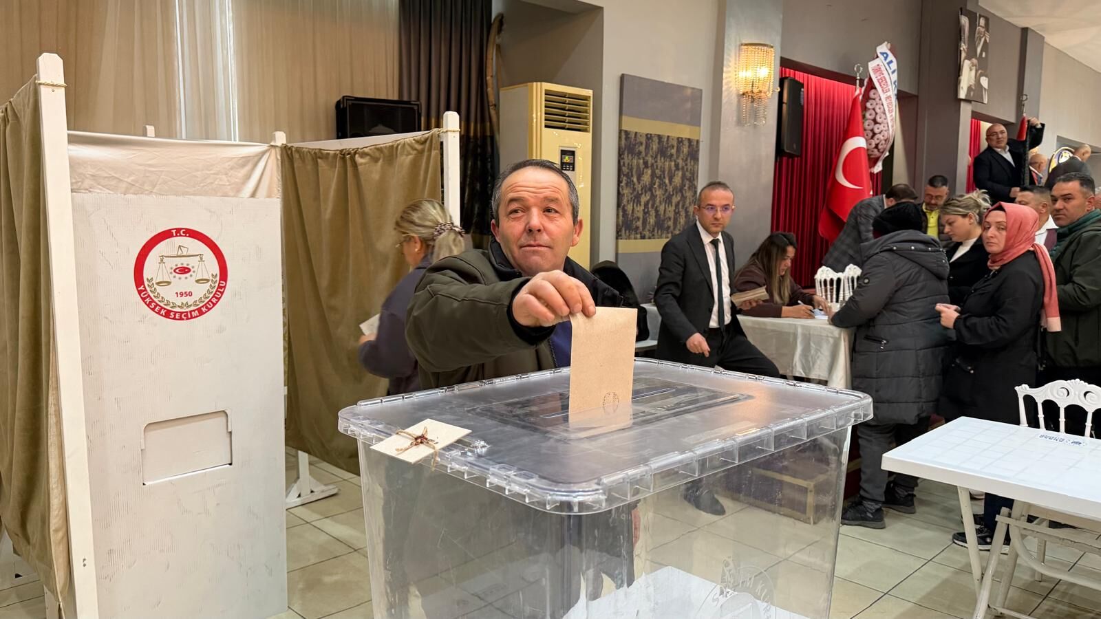 Whatsapp Image 2026 03 14 At 00.49.42