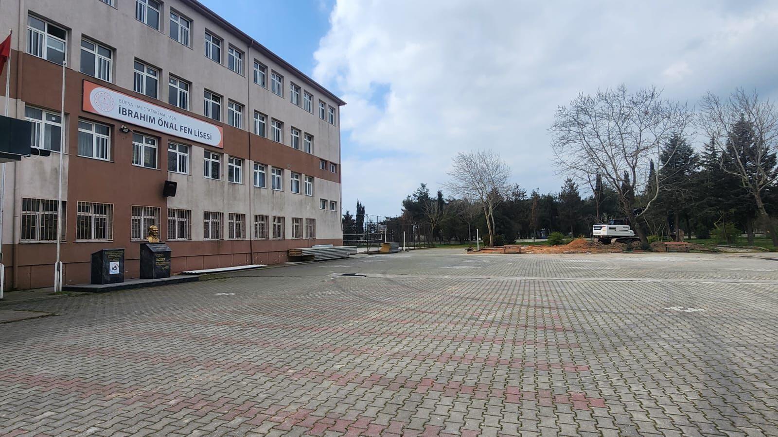 Whatsapp Image 2026 03 17 At 09.52.11