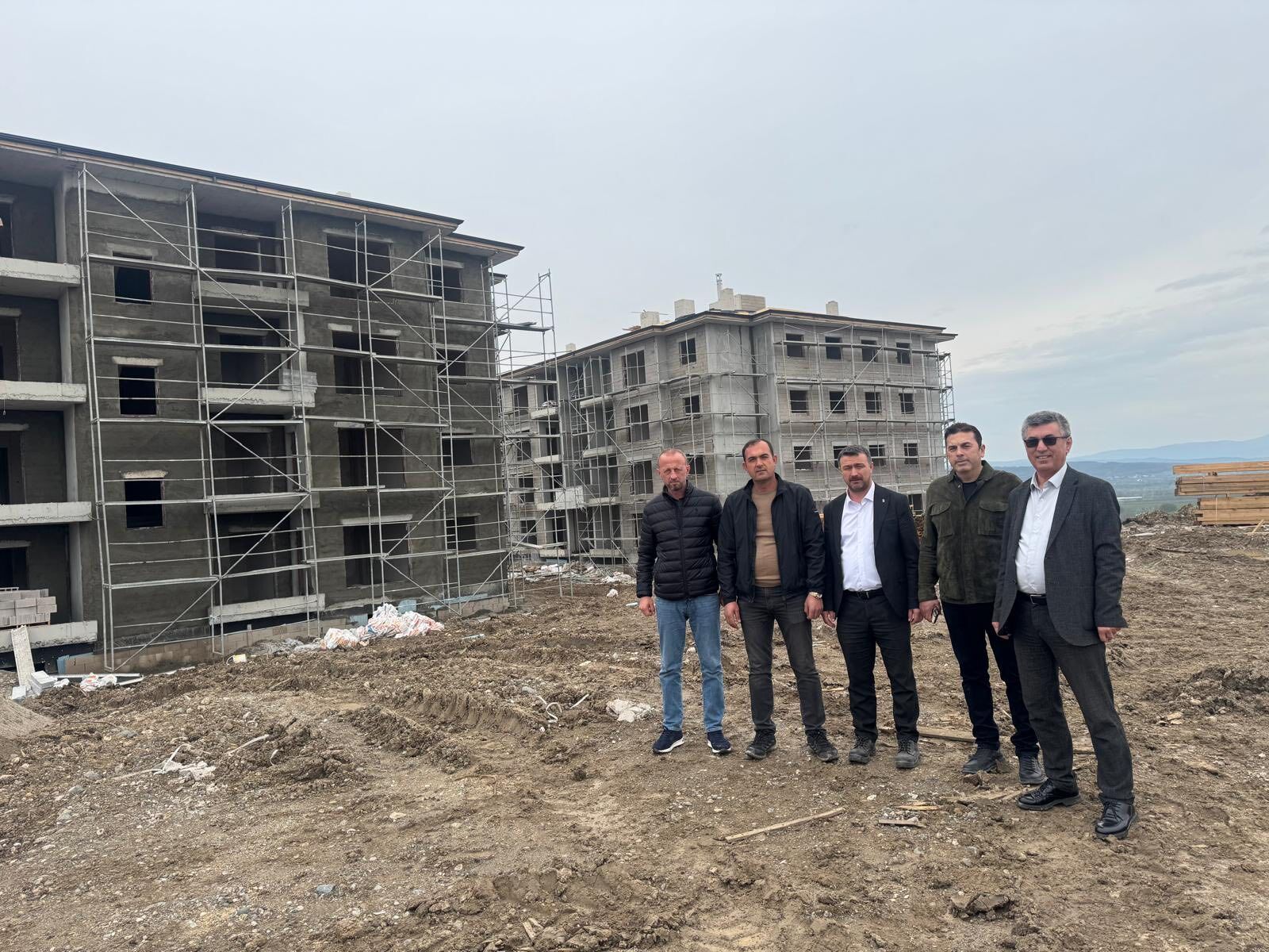 660285977 122254564358087859 3175387268254050831 N