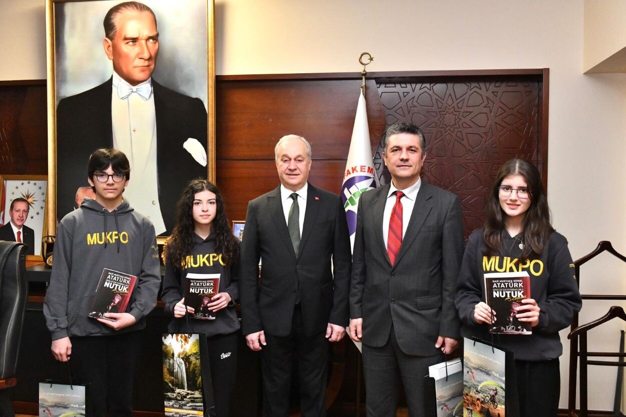 Başkan Erdem Koltuğu Ece Küçük’e Devretti̇ (2)