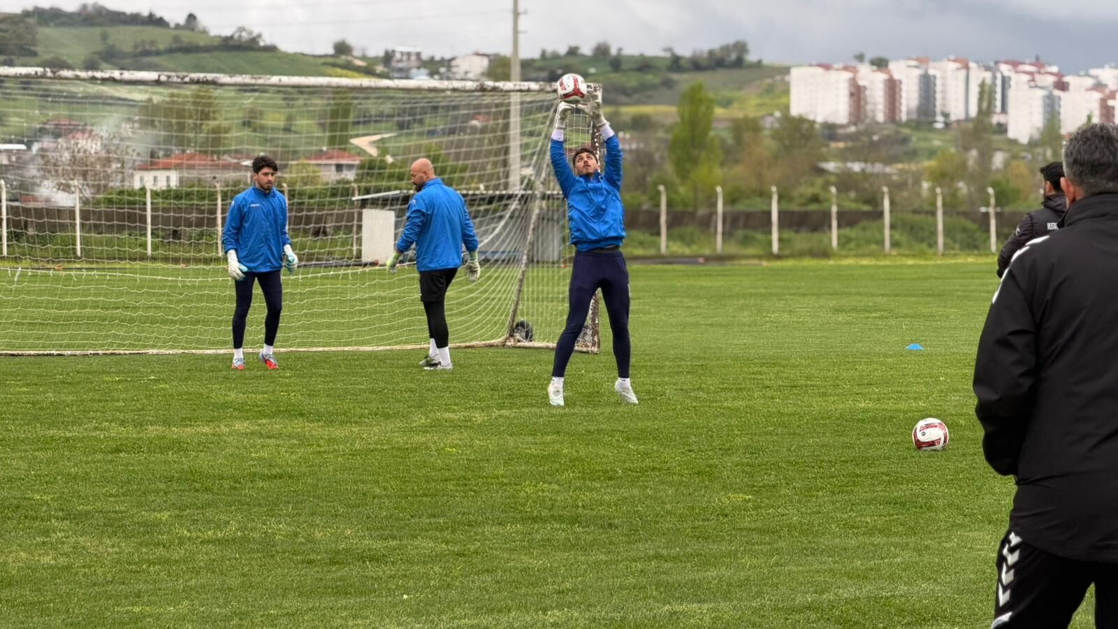 Whatsapp Image 2026 04 22 At 23.02.22 (1)