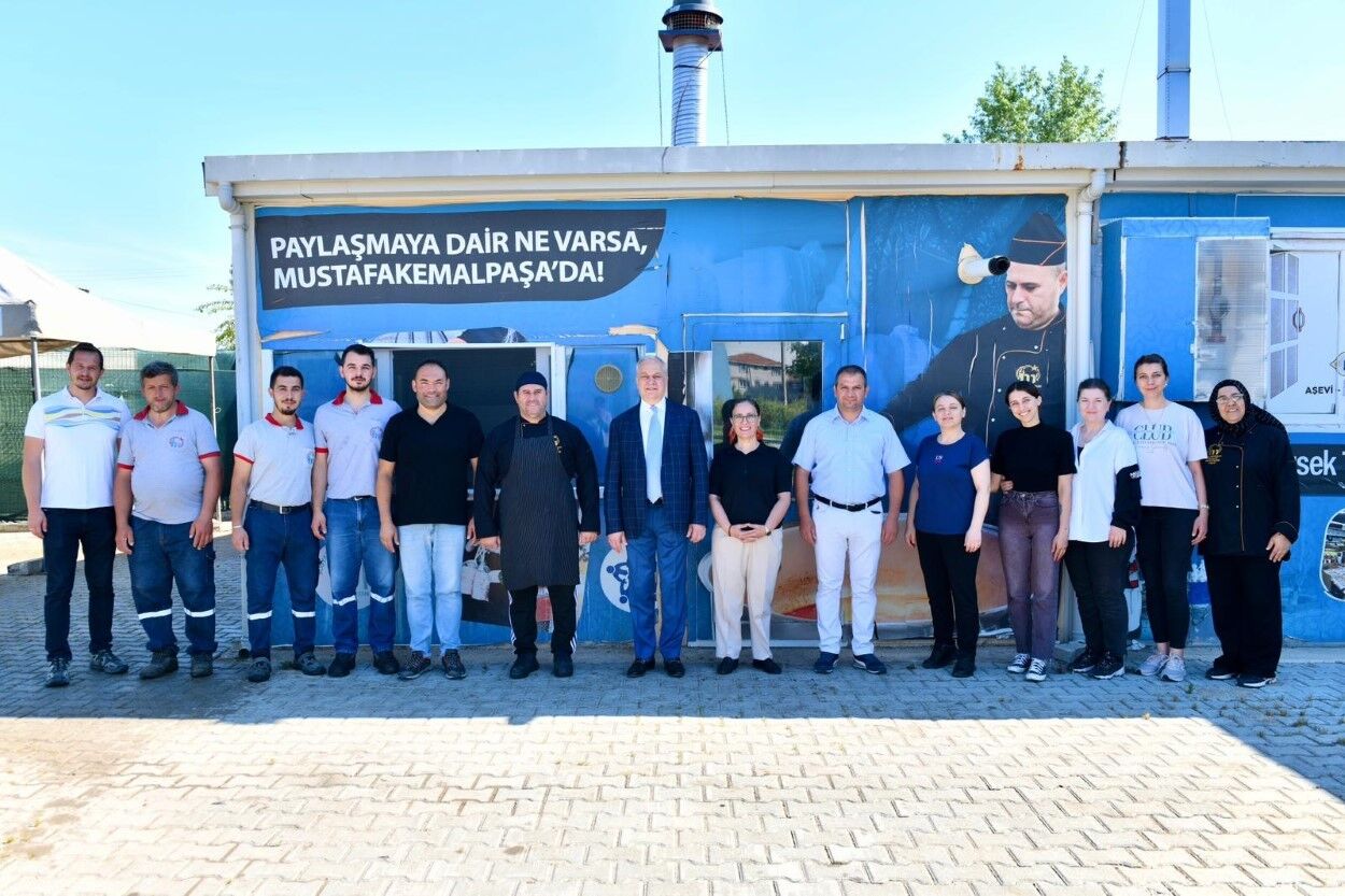 Başkan Erdem Hayirsever Hemşehri̇leri̇ne Teşekkür Etti̇ (2)