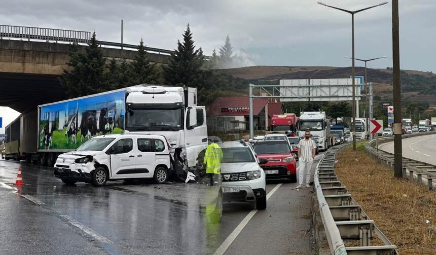 İlk Yağmur, Aynı Nokta, Yine Kaza!